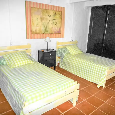 Villa Fornells Sleeps 8 Pool Wifi Fornells (Menorca)