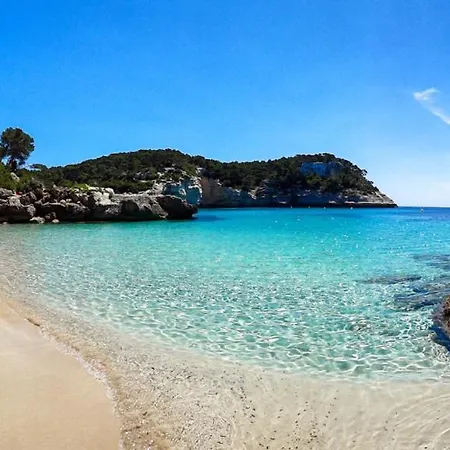 Villa Fornells Sleeps 8 Pool Wifi